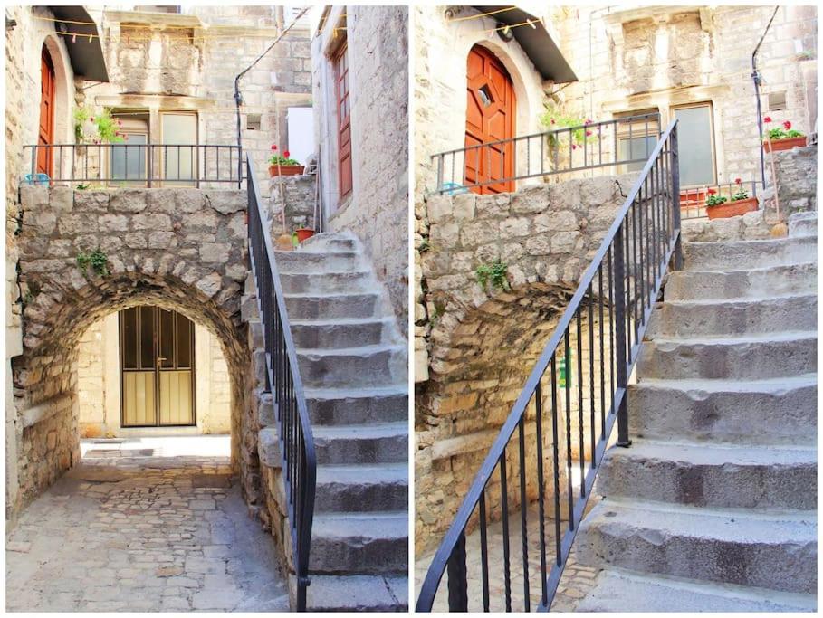 Apartment In The Old Town Of Trogir Exterior photo